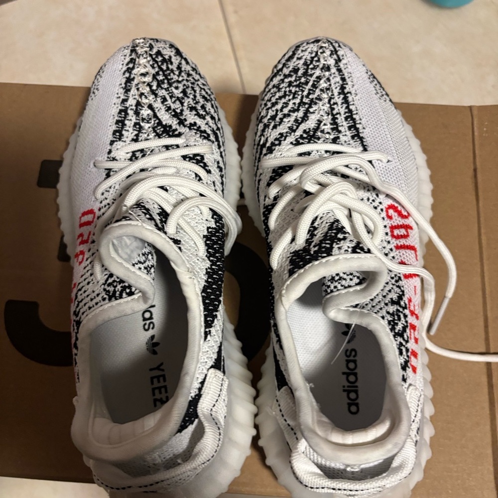 Adidas Kids Yeezy Boost 350 V2 - White and Black